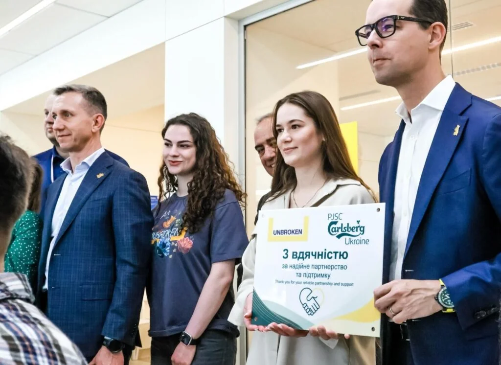 Carlsberg Group виділяє 500 тис. крон на UNBROKEN: підтримка навчання медиків