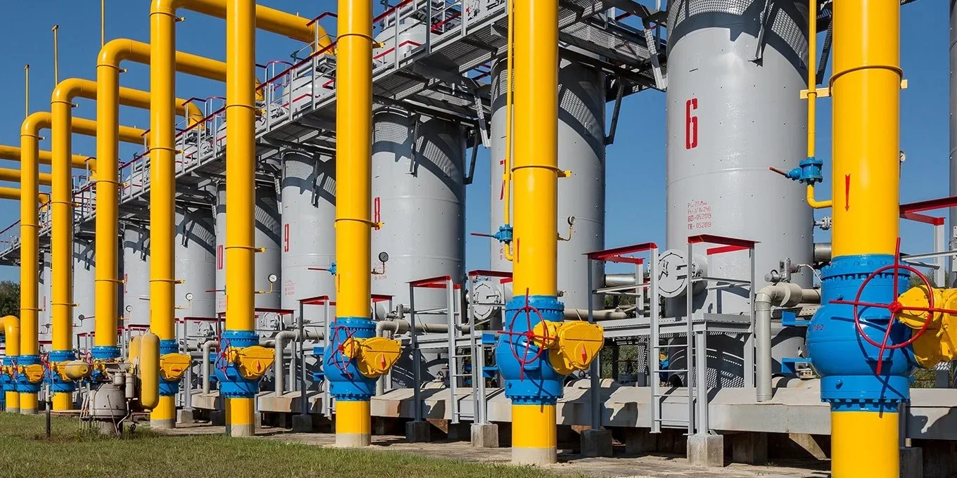 Газотранспортная система ОГТС с трубопроводами и резервуарами