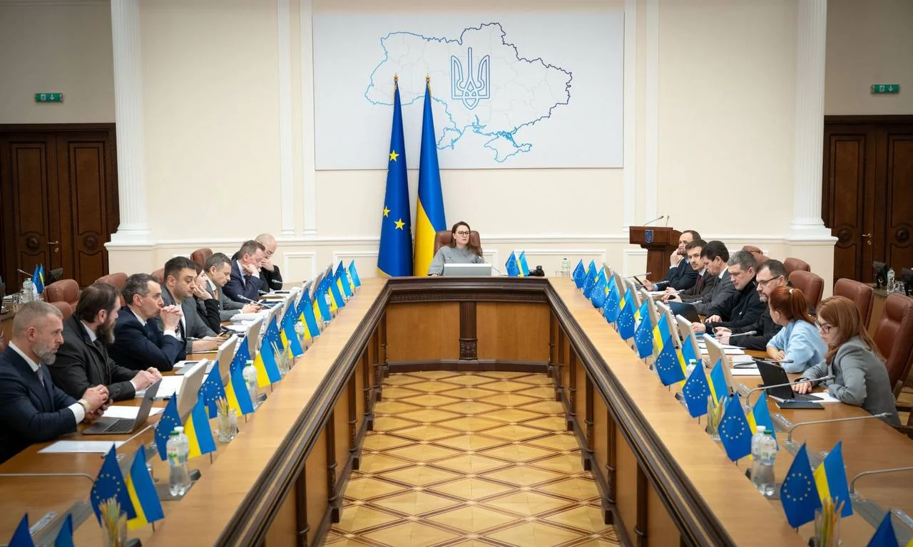 Засідання уряду щодо спрощення страхування воєнних ризиків для бізнесу